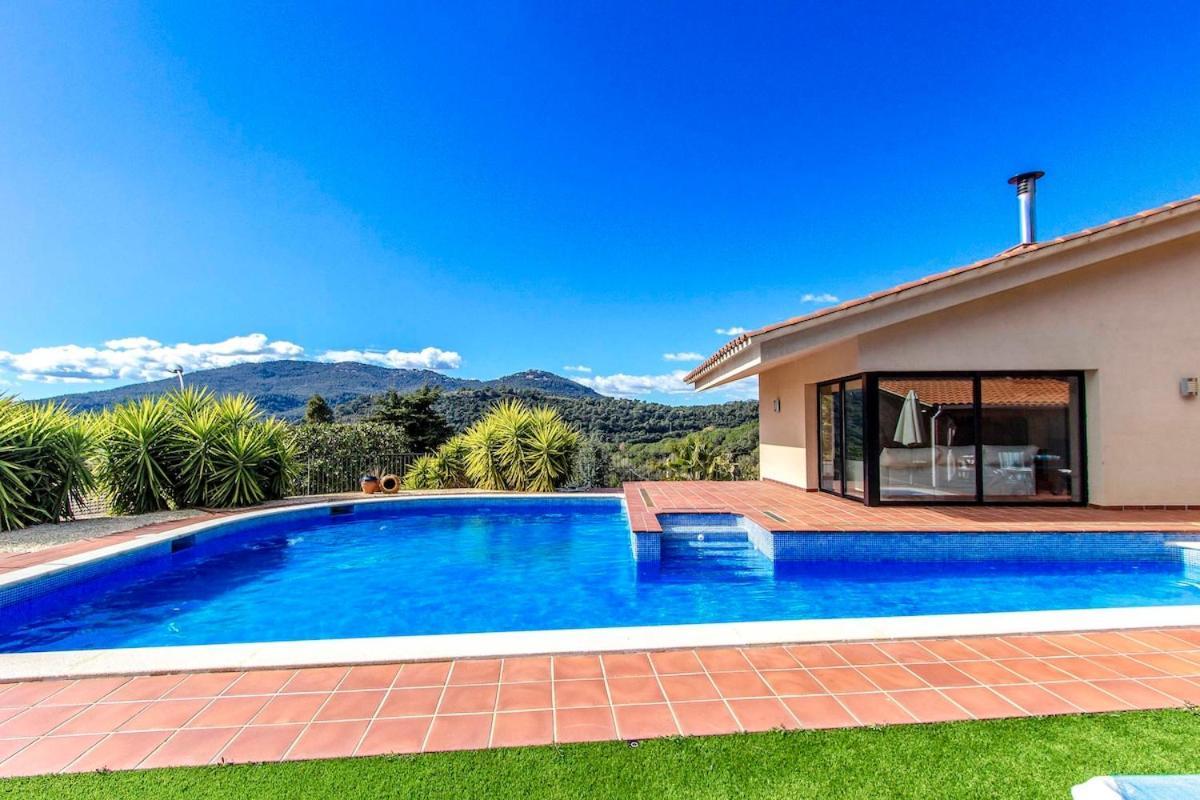 Catalunya Casas Stunning Modern Villa And Just Half Hour To Barcelona! Кальдес-де-Монбуй Экстерьер фото
