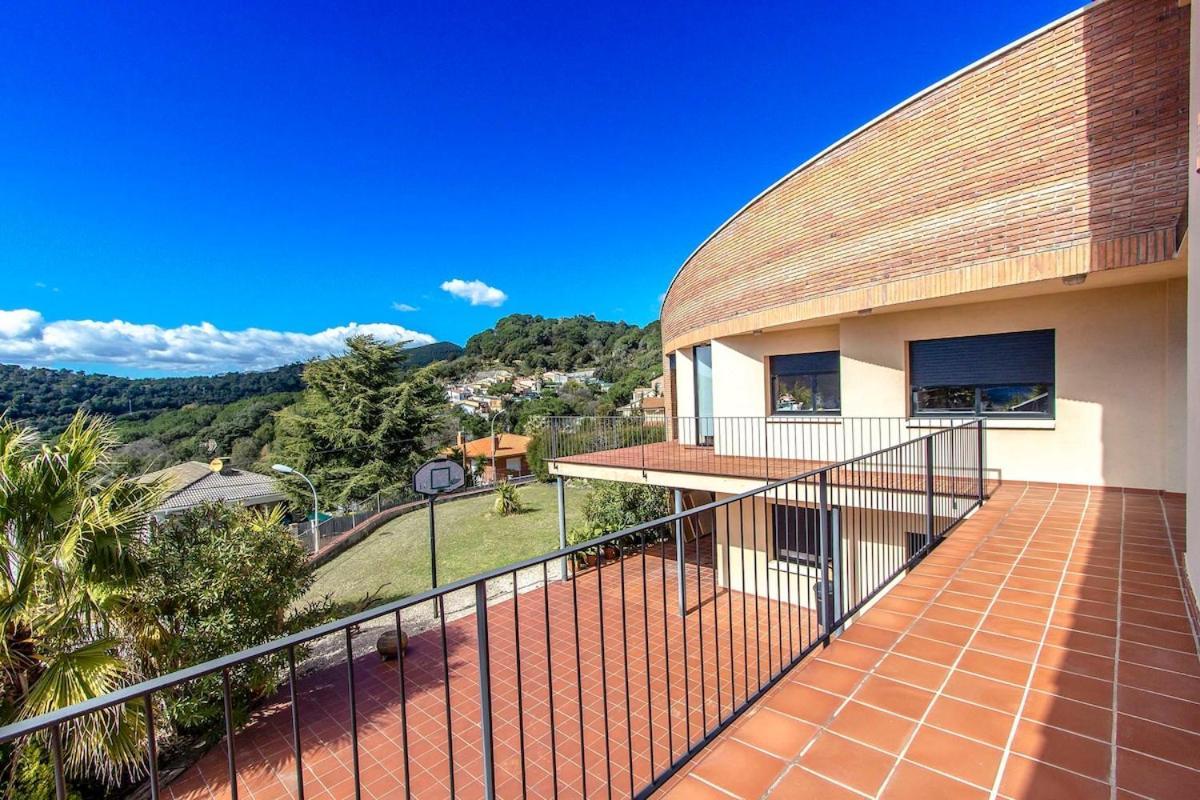 Catalunya Casas Stunning Modern Villa And Just Half Hour To Barcelona! Кальдес-де-Монбуй Экстерьер фото